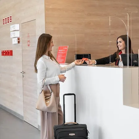 Hotel Moov Oeiras