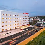Hotel Moov