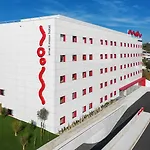 Moov Hotel 3*
