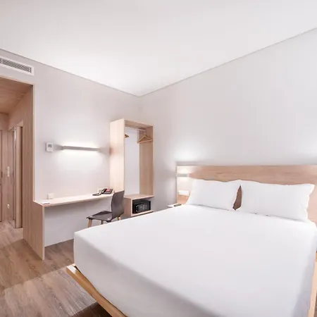 Hotel Moov