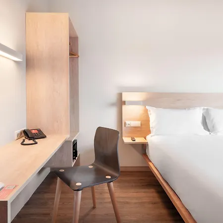 Hotel Moov Oeiras