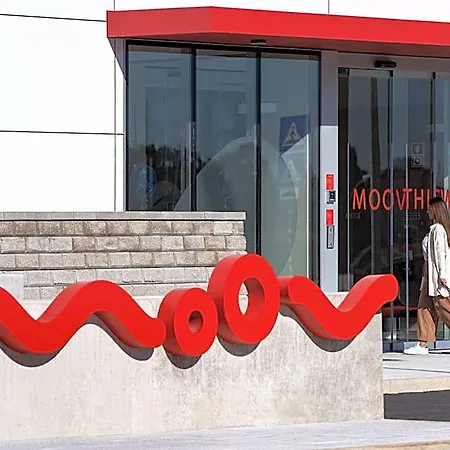 호텔 Moov 오이라스